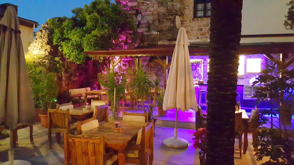 Hotel Zurich Анталия Екстериор снимка