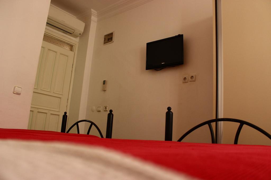 Hotel Zurich Анталия Стая снимка