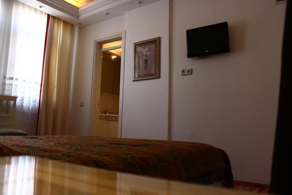 Hotel Zurich Анталия Екстериор снимка